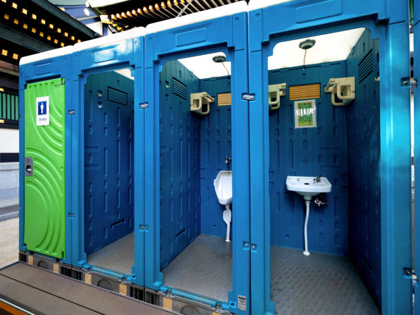 Portable Toilet Options We Offer in Farmersburg, IN